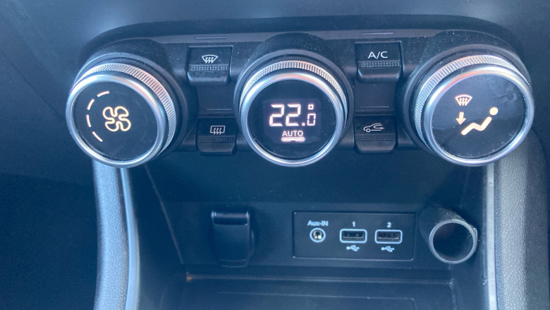 Renault Captur 1.0 TCE 90 Iconic 5dr Petrol Hatchback